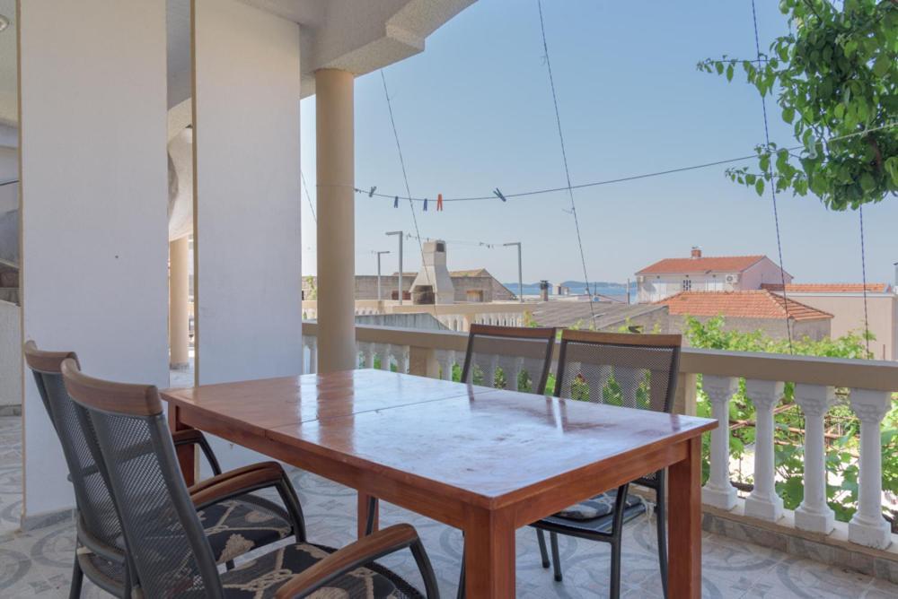 Rasin Apartments Пакоштане Экстерьер фото